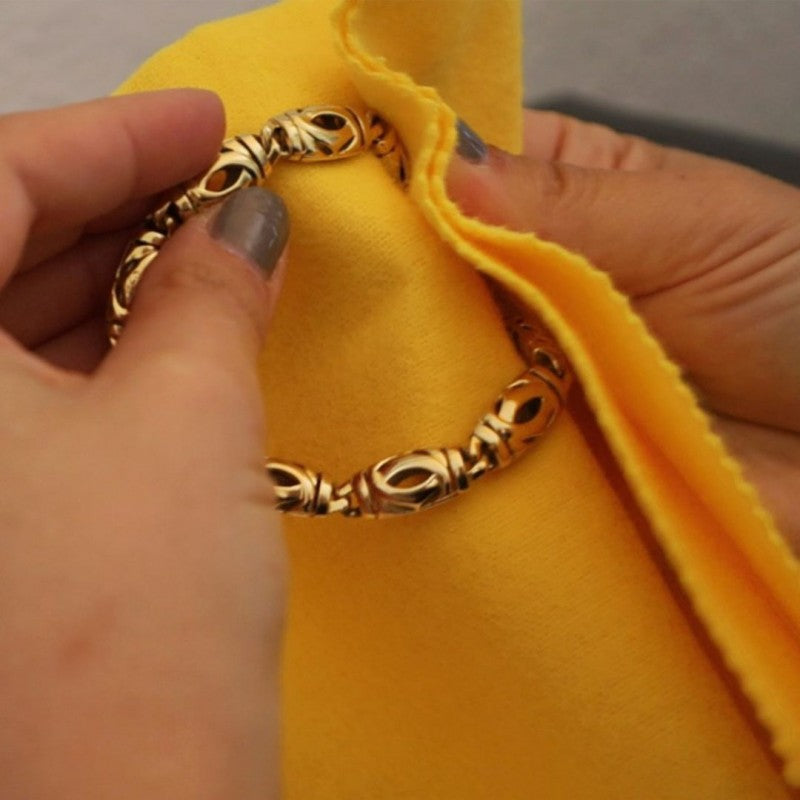 Hagerty Gold Cloth