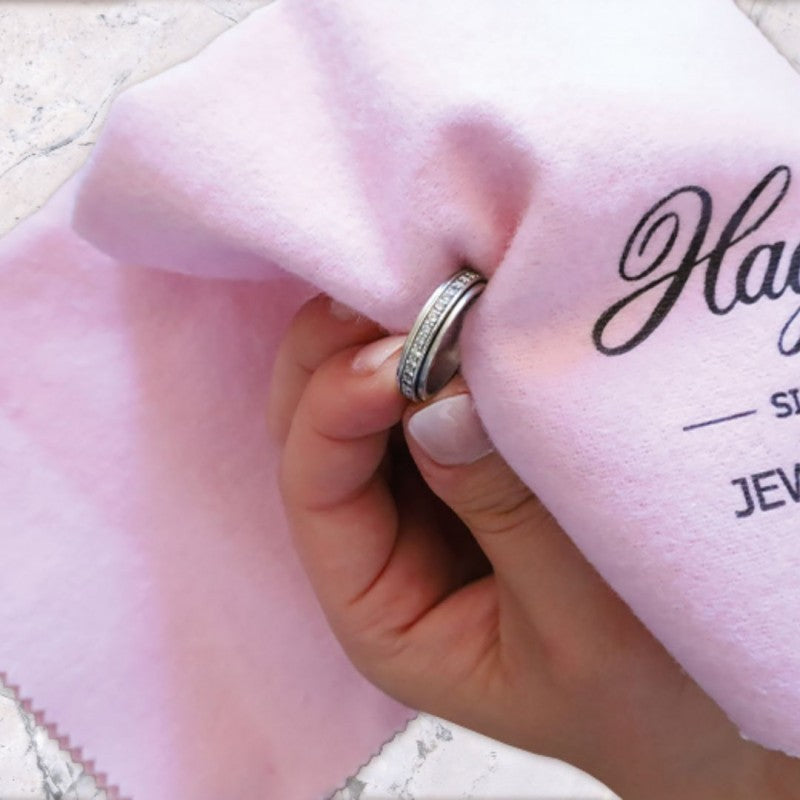 Hagerty Jewel Cloth